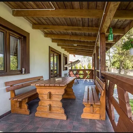 Bialy Nad Stawem Apartmán *