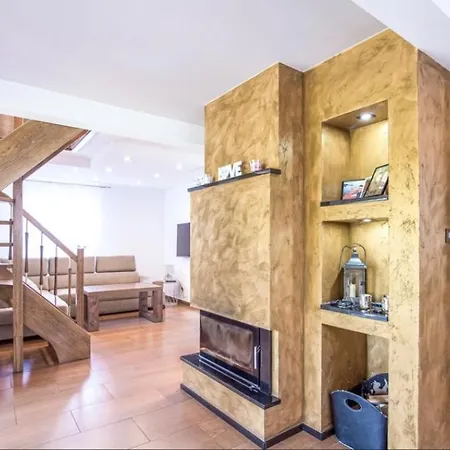 Apartament Biały Nad Stawem